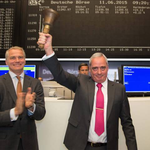 Top Siltronic management attending IPO at Frankfurt Stock Exchange