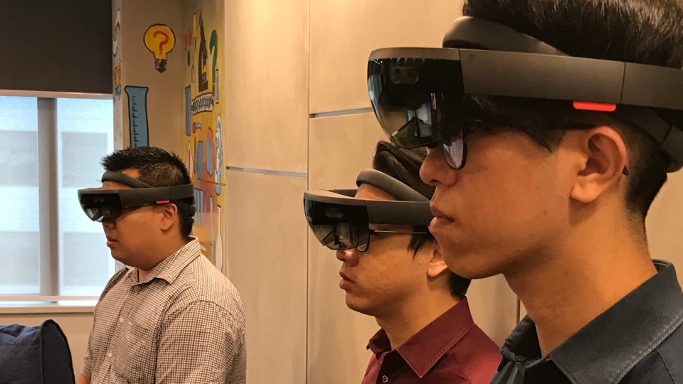 Kunden mit Virtual Reality-Brillen