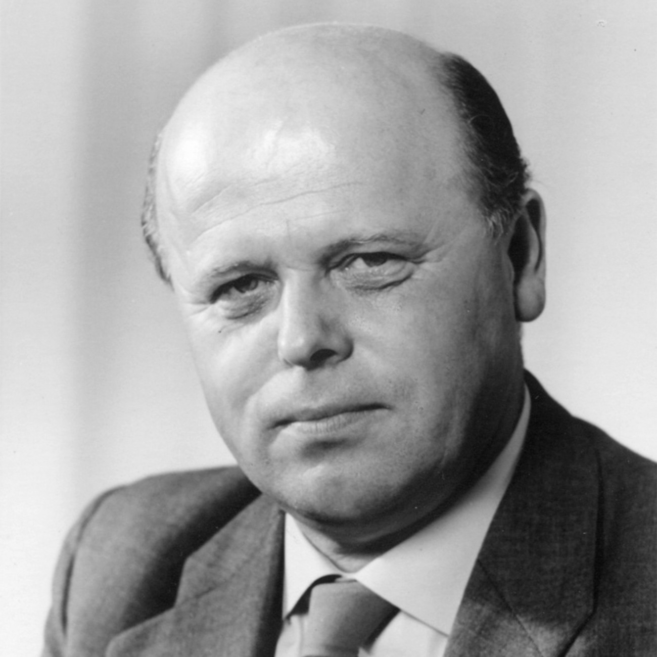 Dr. Siegfried Nitzsche