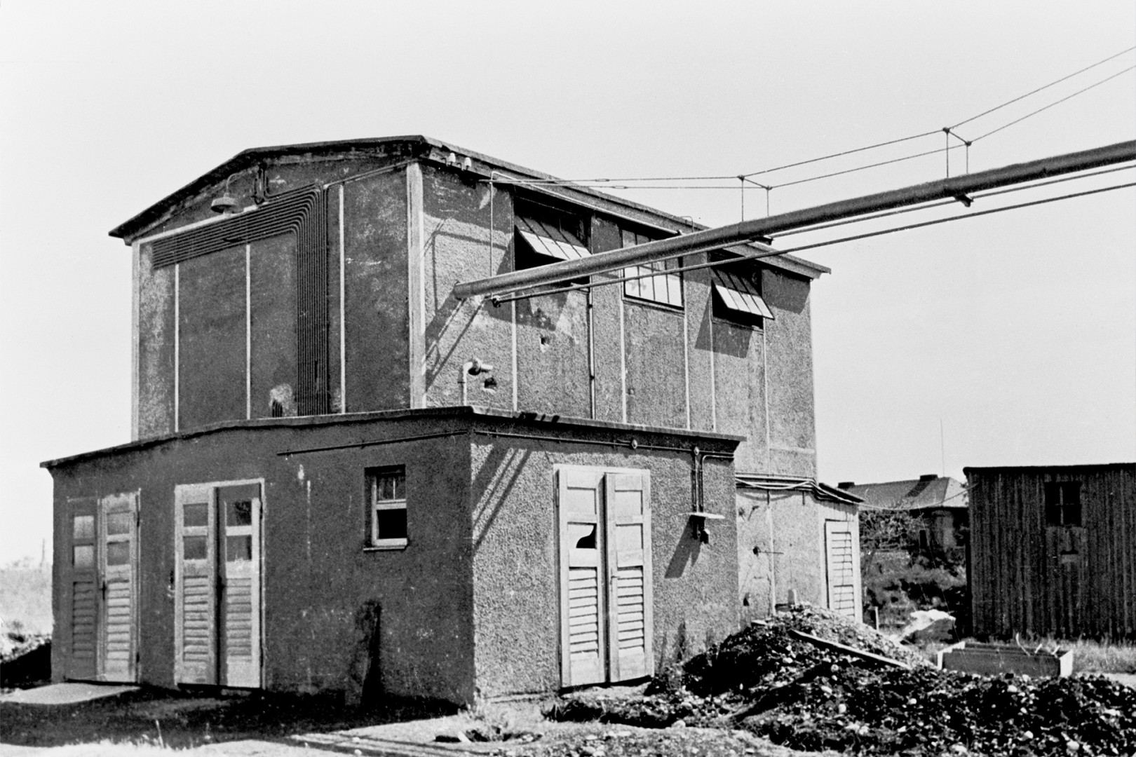 Post-war silane distillation started in the “Salettl” summerhouse