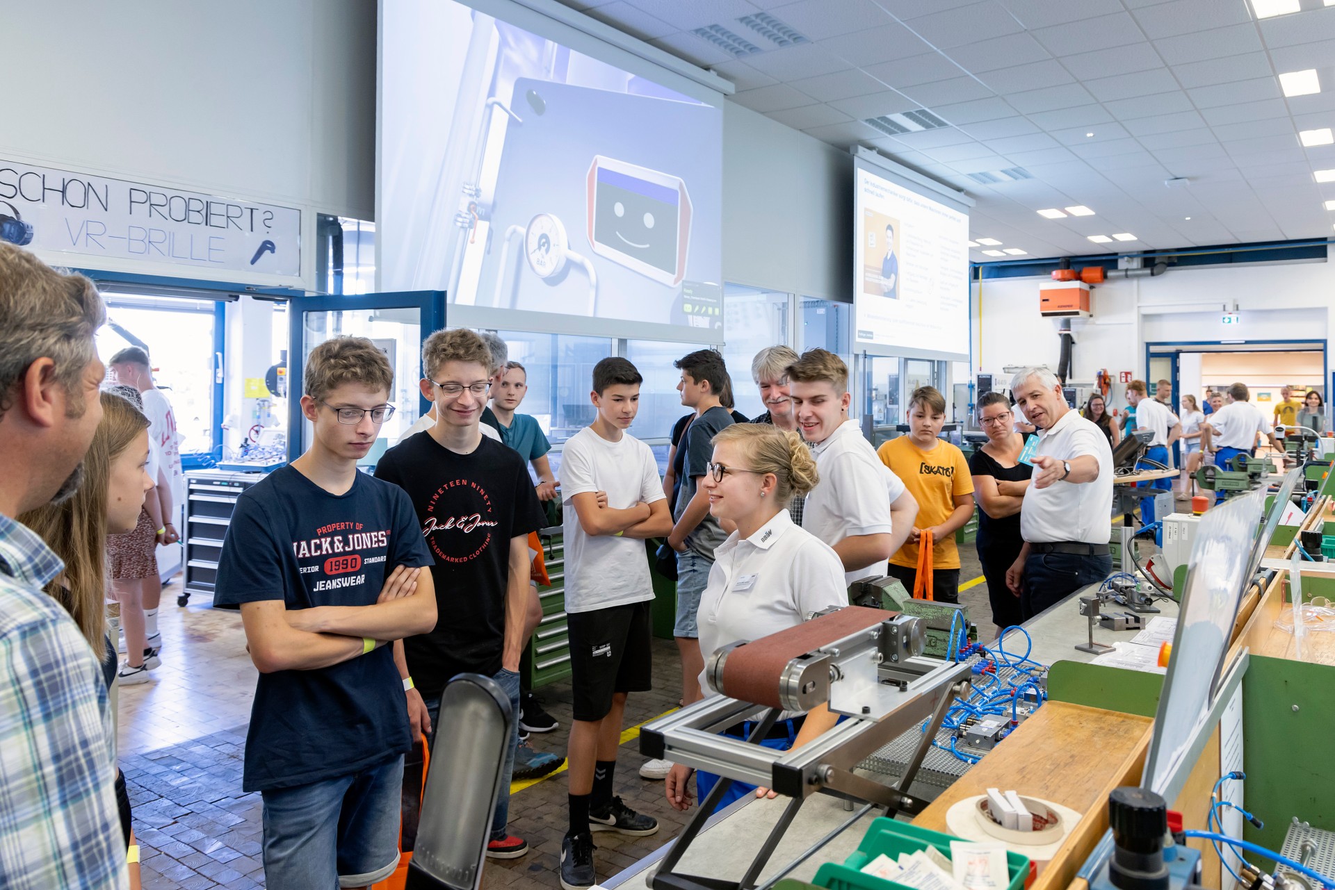 BBiW Berufsinfotouren und Berufsinfotag - Burghausen