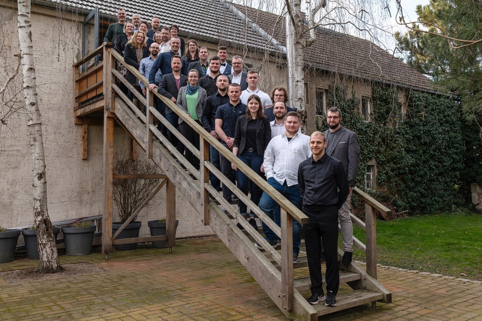 WACKER-Auszubildende feiern erfolgreichen Abschluss - N&uuml;nchritz