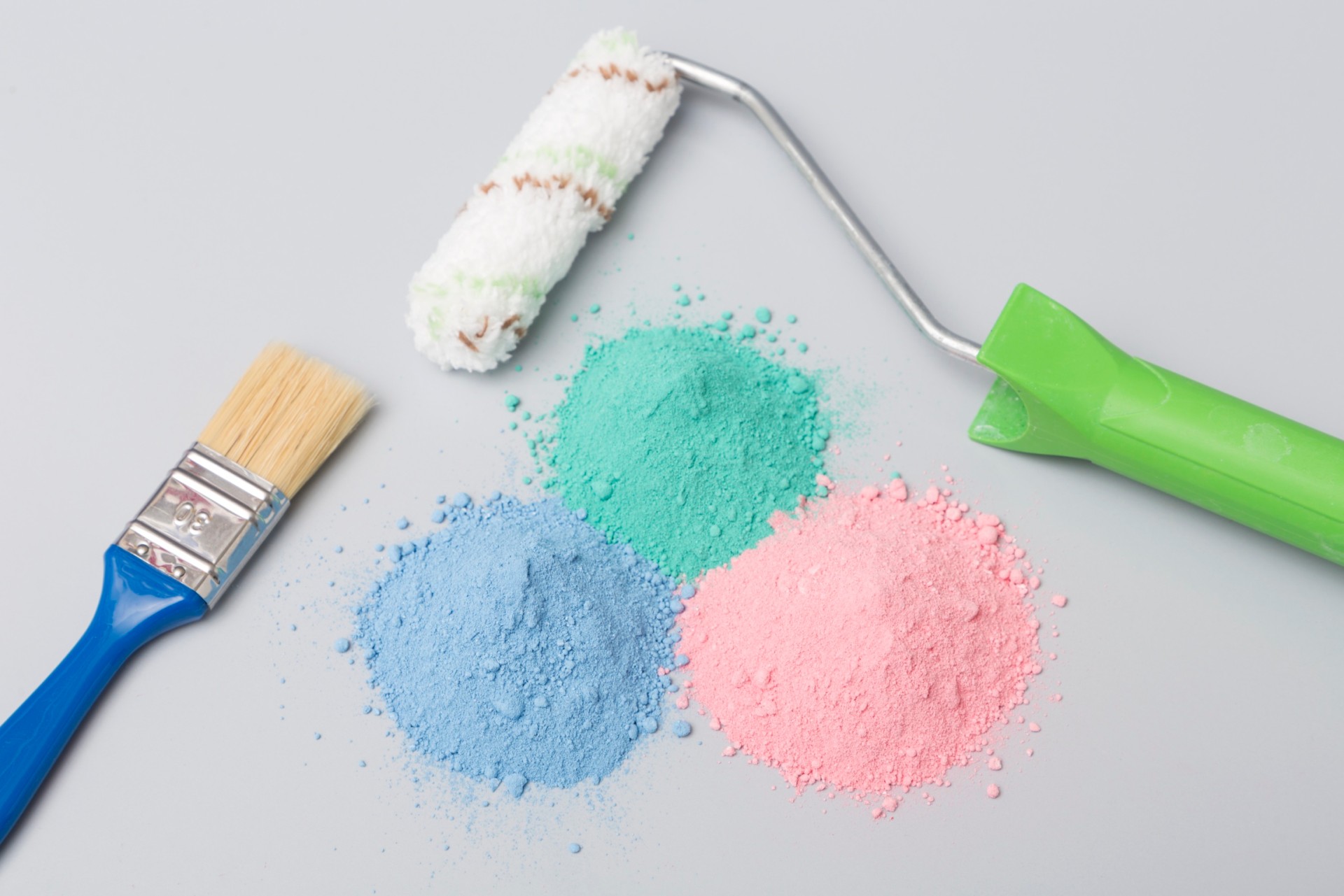 The new NEXIVA&reg; product line can be used to make powder-form interior wall paints. 