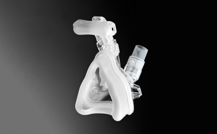 Breathingmask out of two components - silicon and polycarbonat